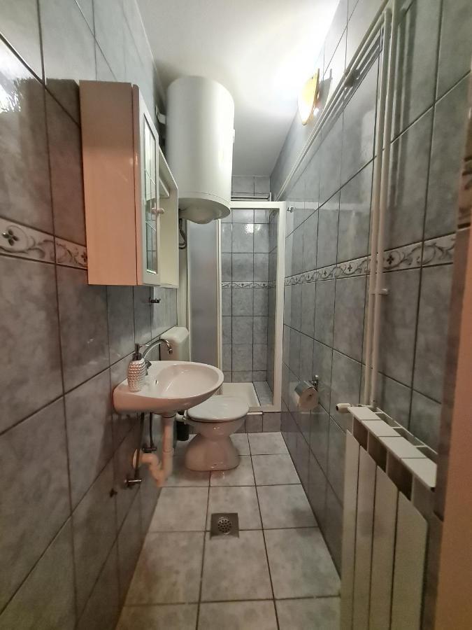 Apartments Nada Mundanije المظهر الخارجي الصورة