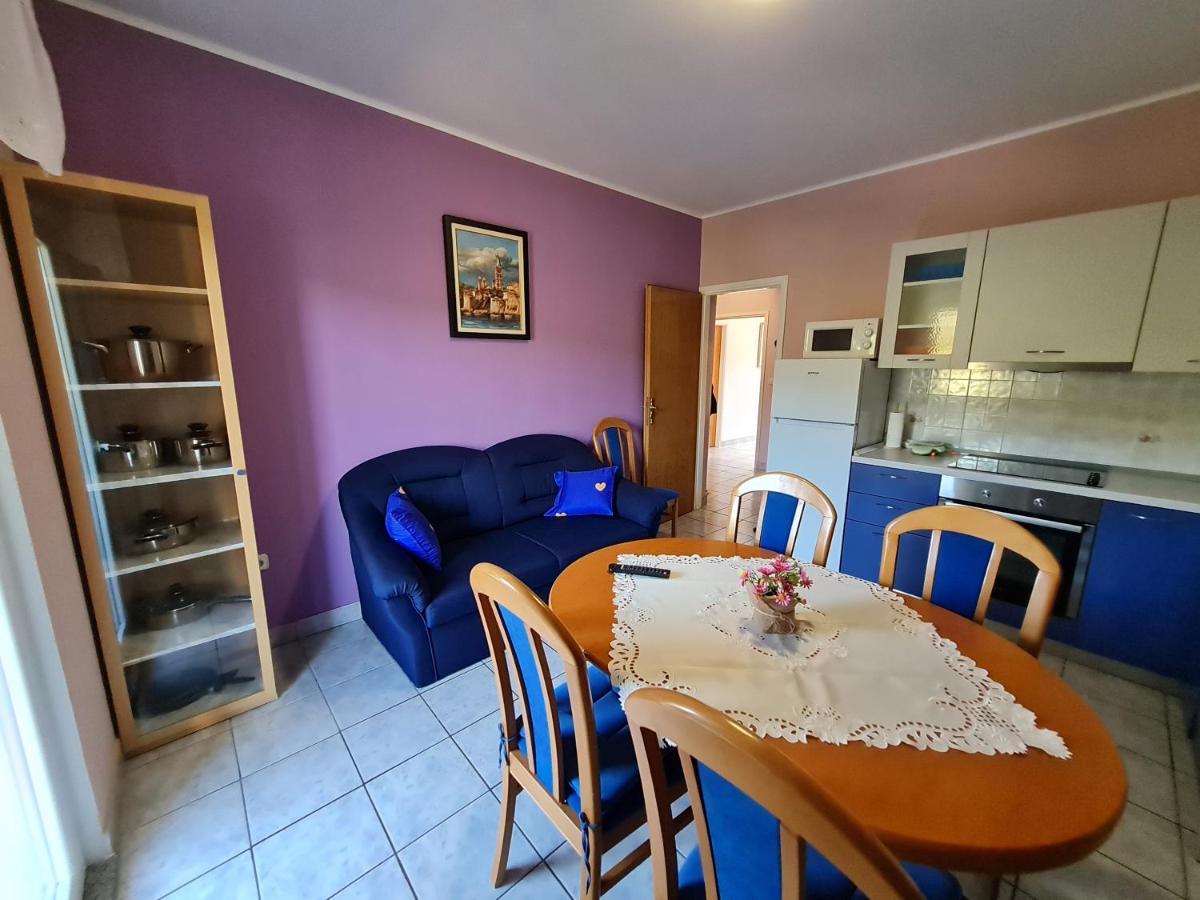 Apartments Nada Mundanije المظهر الخارجي الصورة